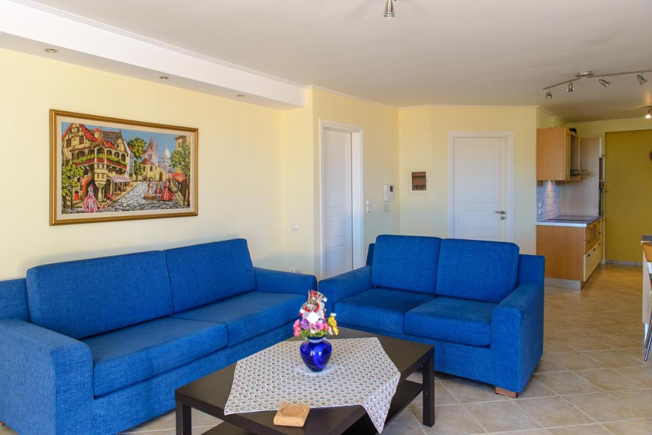 Artemis Riviera Villa Exterior foto