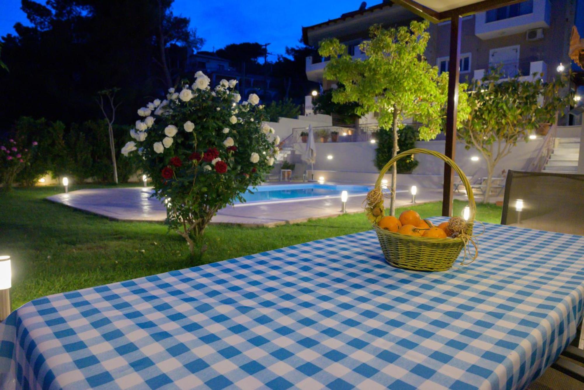 Artemis Riviera Villa Exterior foto
